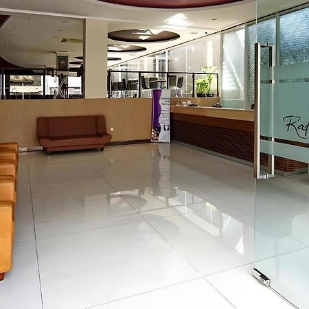 Raffleshom Hotel Бандунг Экстерьер фото