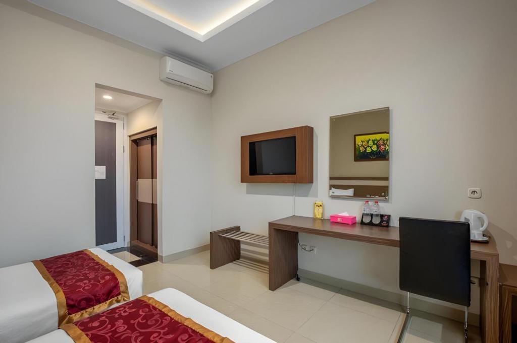 Raffleshom Hotel Бандунг Экстерьер фото