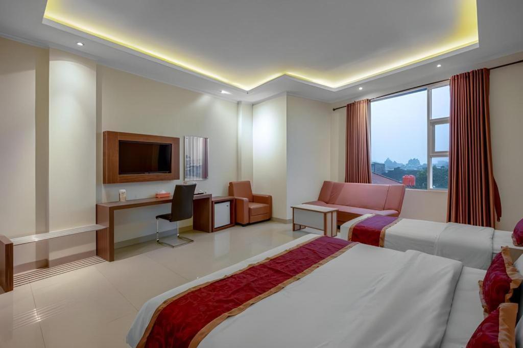 Raffleshom Hotel Бандунг Экстерьер фото