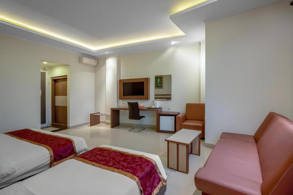 Raffleshom Hotel Бандунг Экстерьер фото
