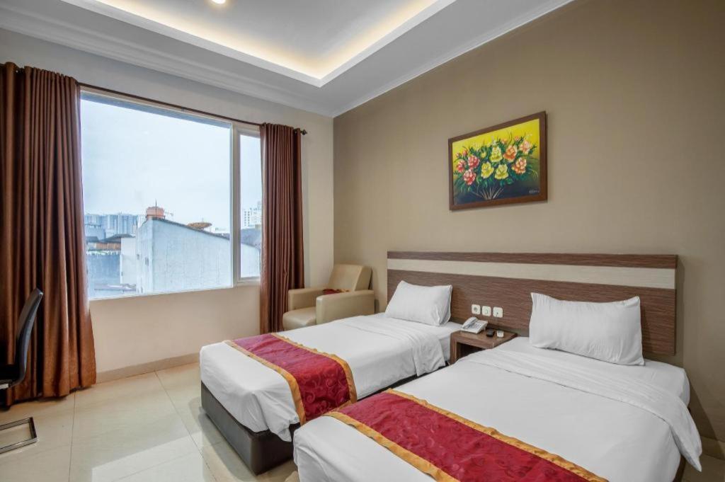 Raffleshom Hotel Бандунг Экстерьер фото