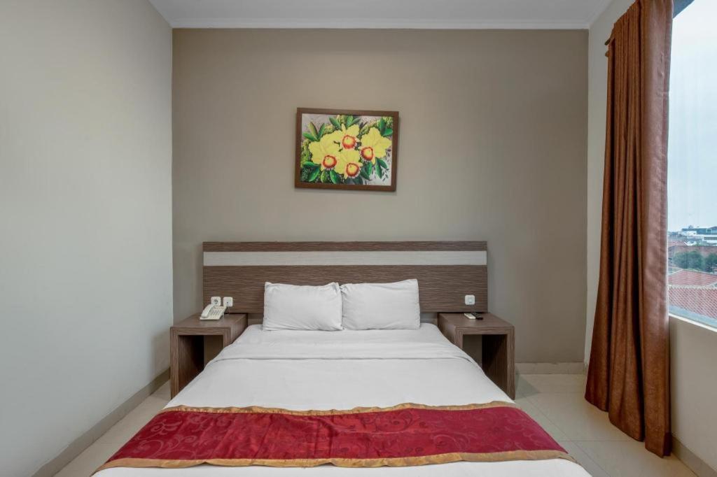 Raffleshom Hotel Бандунг Экстерьер фото