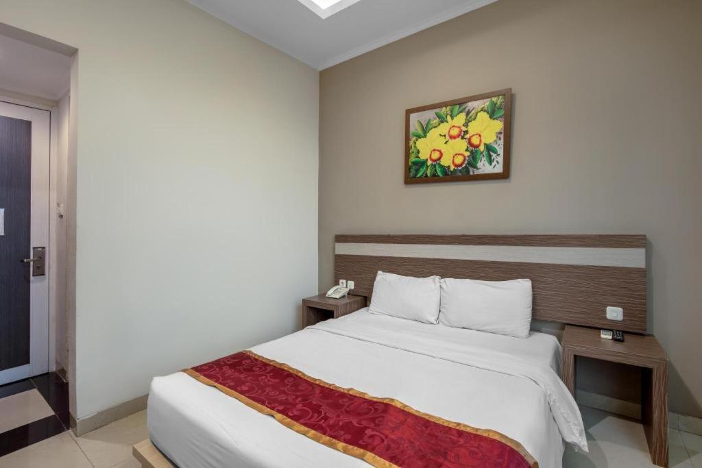 Raffleshom Hotel Бандунг Экстерьер фото